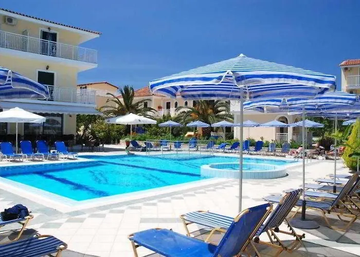 Danny's & Kali Pigi Hotel 2*